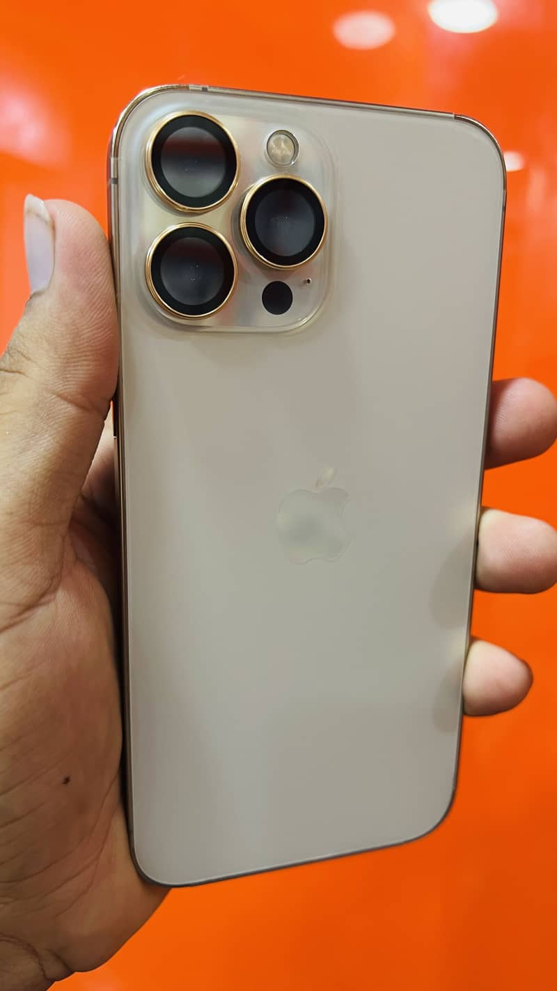 Apple iPhone 13 Pro Max 3
