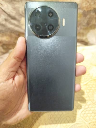 Tecno Spark 20 Pro Plus
