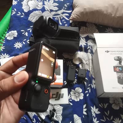 Dji pocket 3 with extra battery Urgent Sale