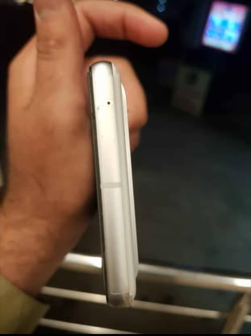 Google Pixel 7 5