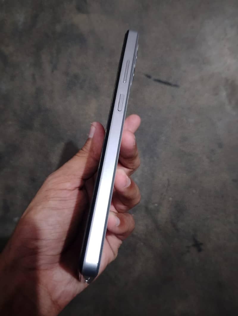Dcode Bold 3 3