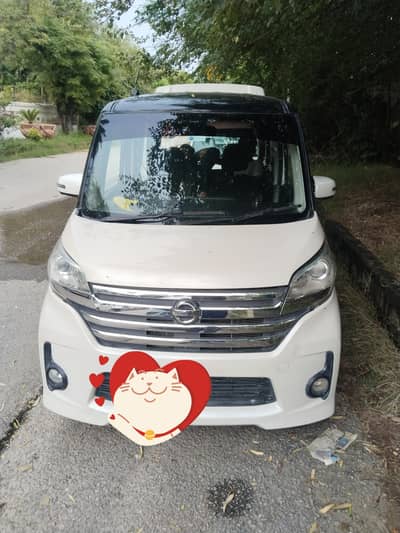 Nissan Roox 2015