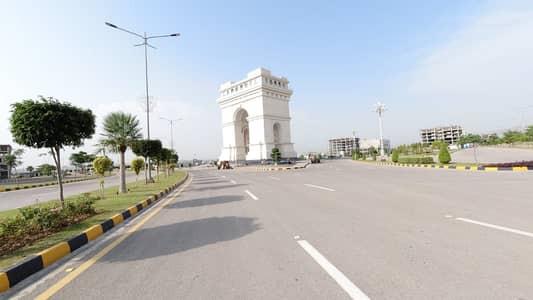 10 Marla Beautiful Location Plot For Sale In Faisal Hills Executive Block