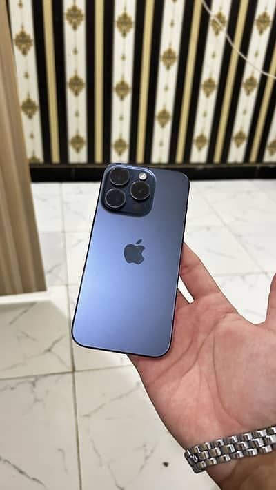 Apple iPhone 15 Pro Max 256