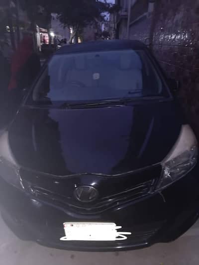 Toyota Vitz 2011