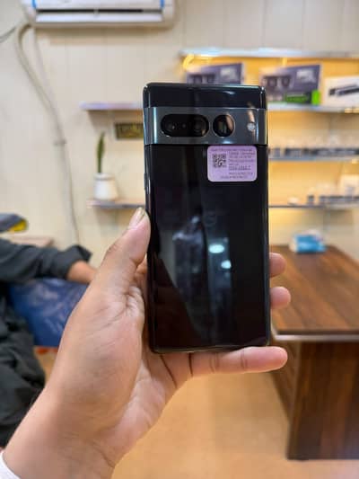 Google Pixel 7 Pro 128GB PTA-APPROVED Water pack Original