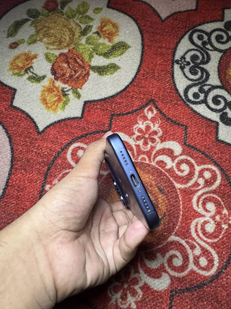 Apple iPhone 17 Pro 0