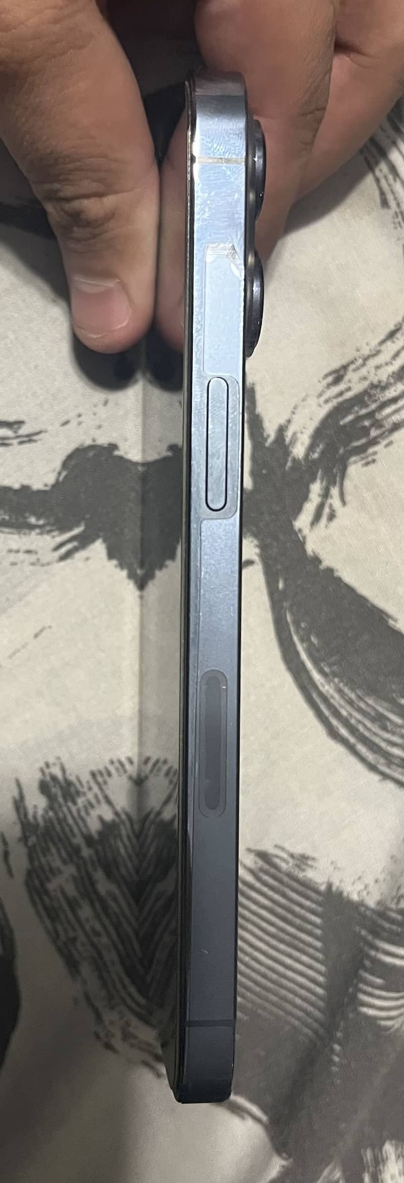 Apple iPhone 13 Pro 1