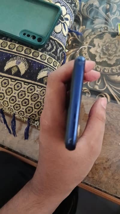 Vivo S1