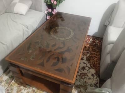 3 table set like new condition