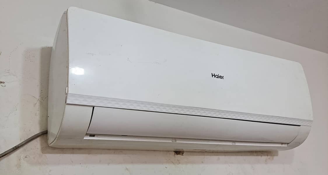 split AC 1