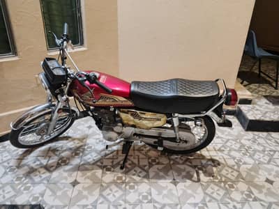honday 125 gold edition
