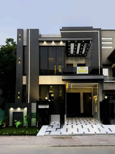 5 Marla Luxury House is Available for Rent in Bahria Town Lahore