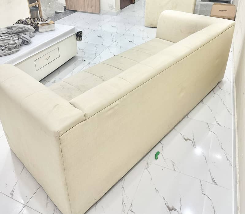 7 seater Sofas Set and Table 3