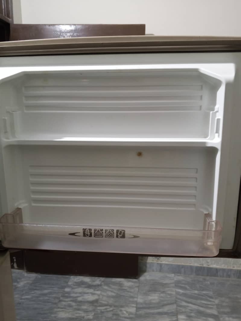 Dawlance Fridge 5