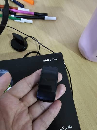 Samsung Galaxy gear fit 2 pro watch