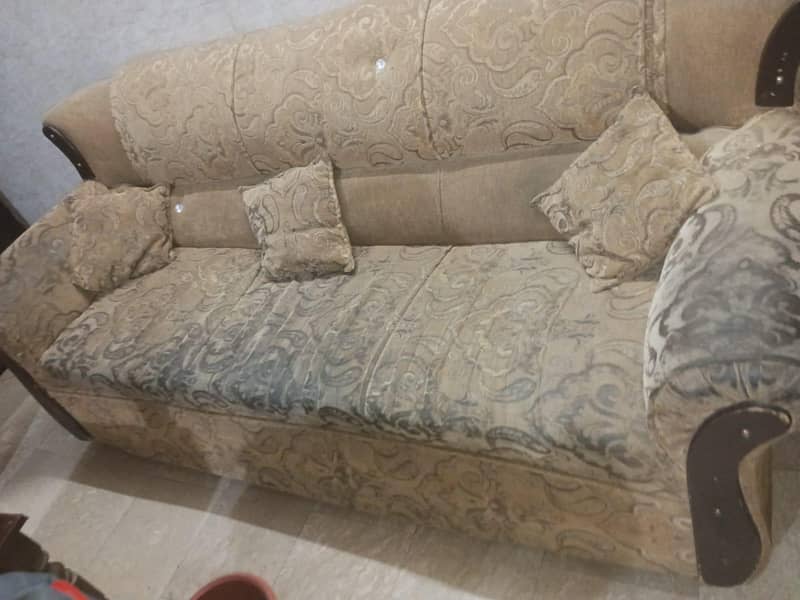 SOFA DUBAI PLUS 2