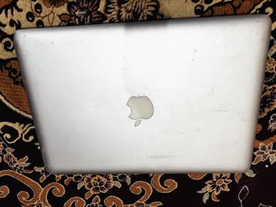 Apple MacBook Pro (Urgent Sale)
