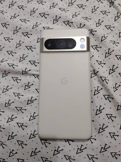 Google Pixel 8 Pro
