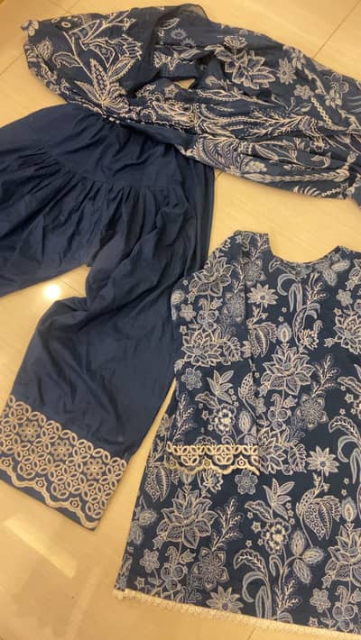 Khaadi 3 piece new in 7500