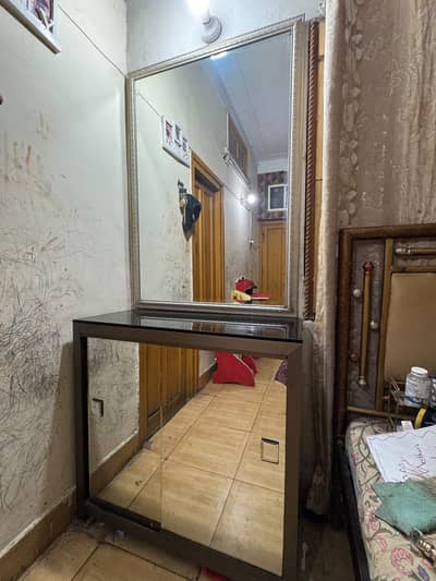 dressing table