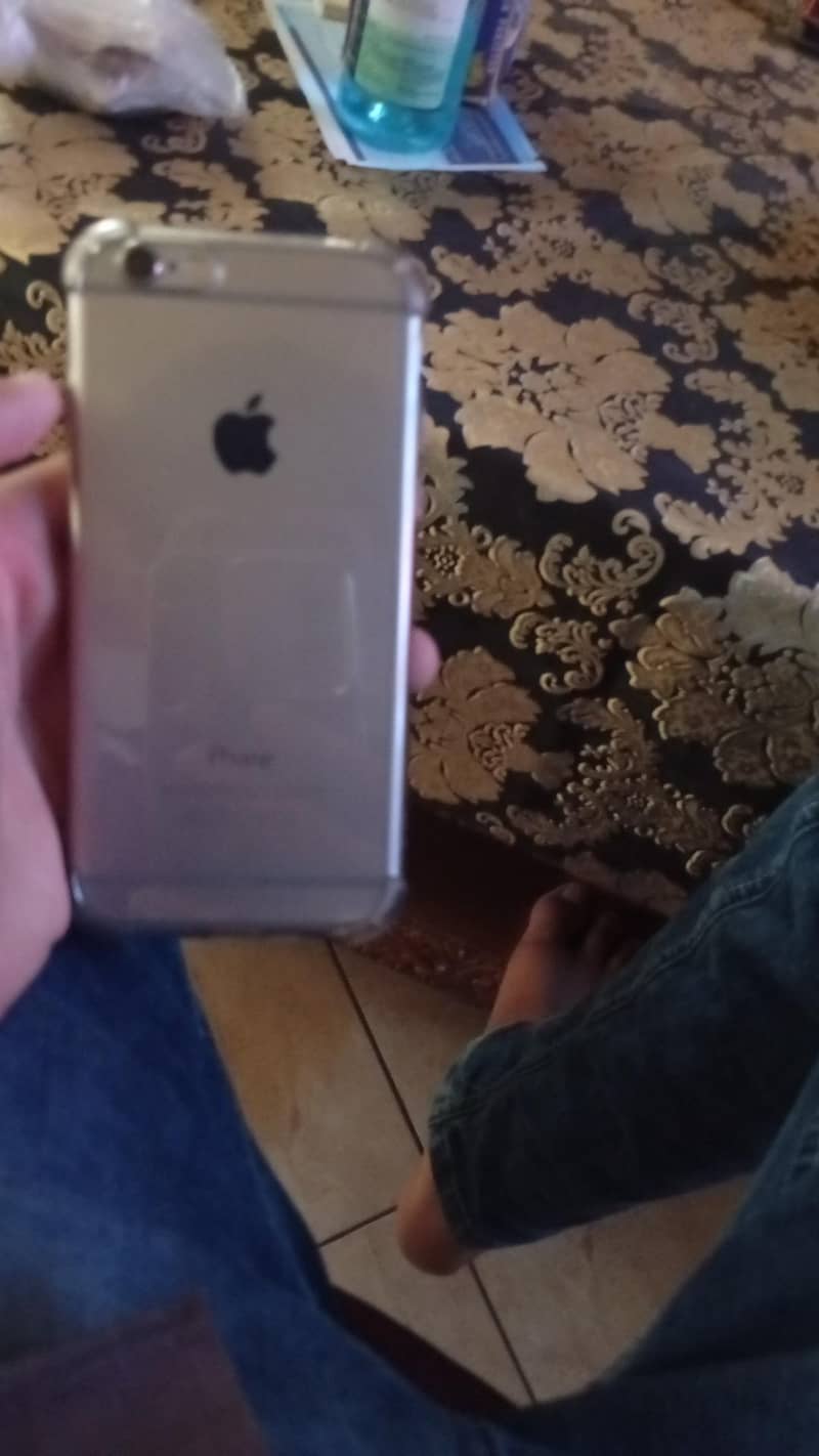 Apple iPhone 6 1