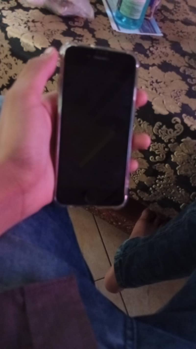 Apple iPhone 6 3