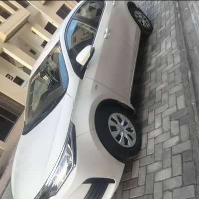 Toyota Corolla Gli 2018 only call