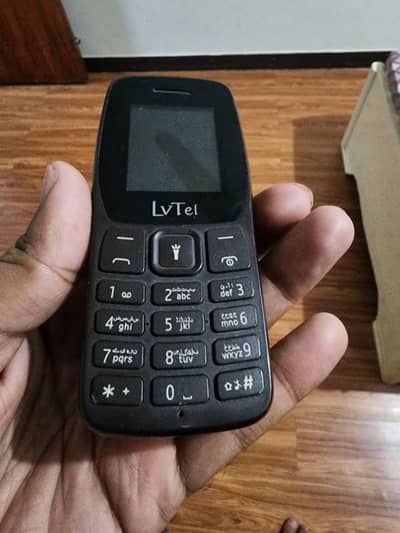 LVTEL dual Sim keypad phone