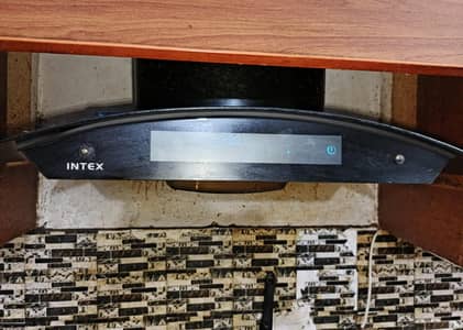 Electric hood in working