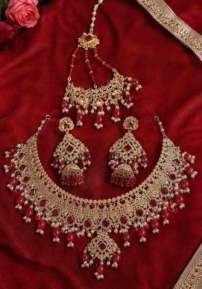 Briidal barat wear jwellery