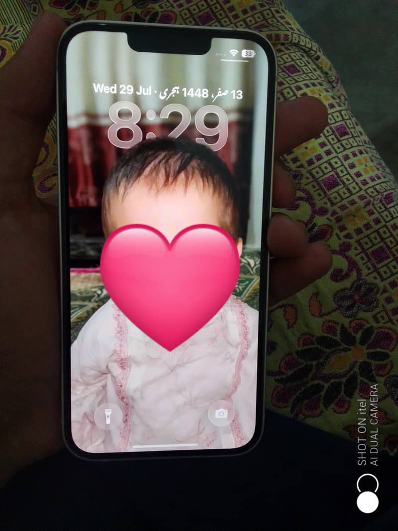 Apple iPhone 13 2