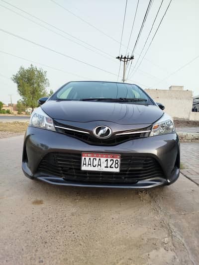 Toyota Vitz 2014
