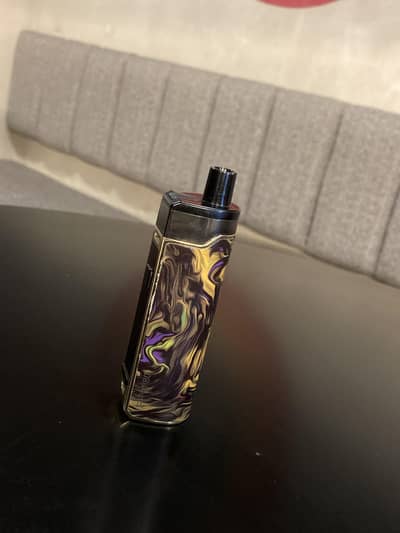 vapes