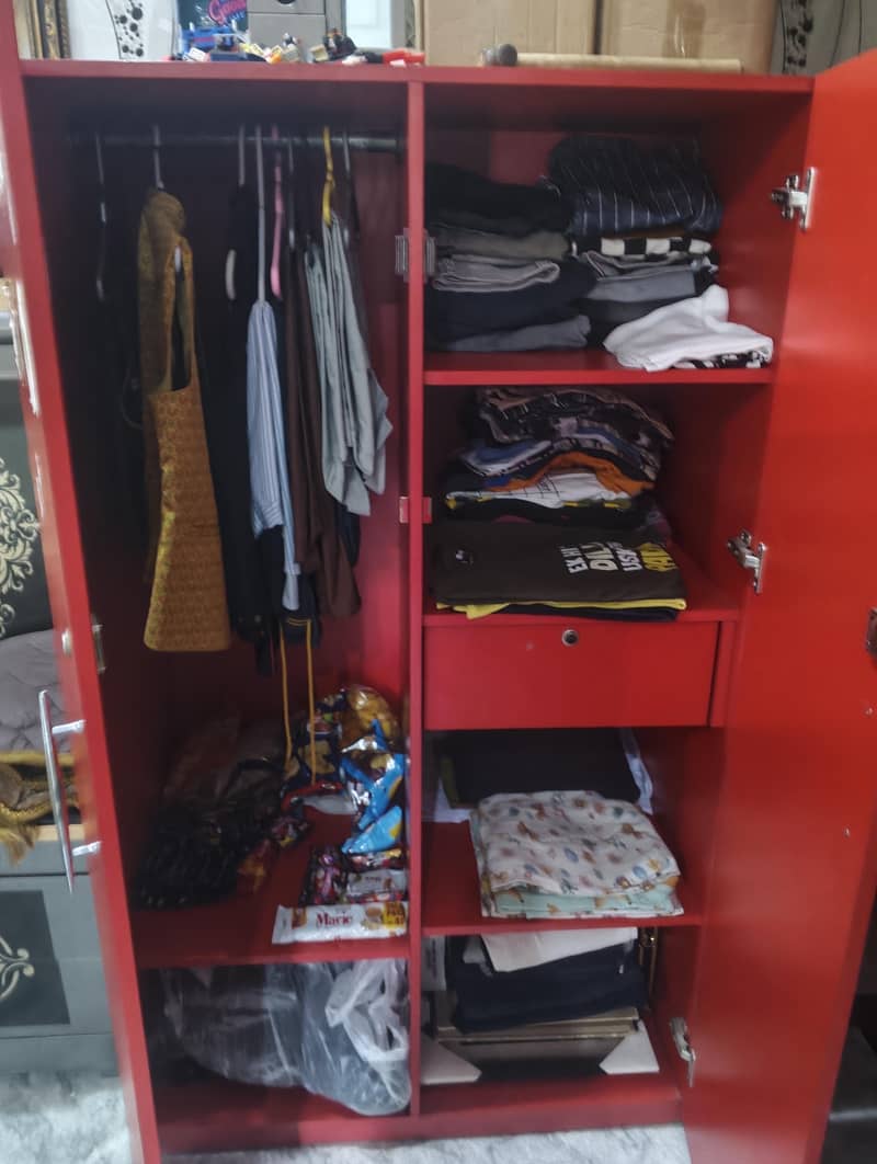 medium size wardrobe 1