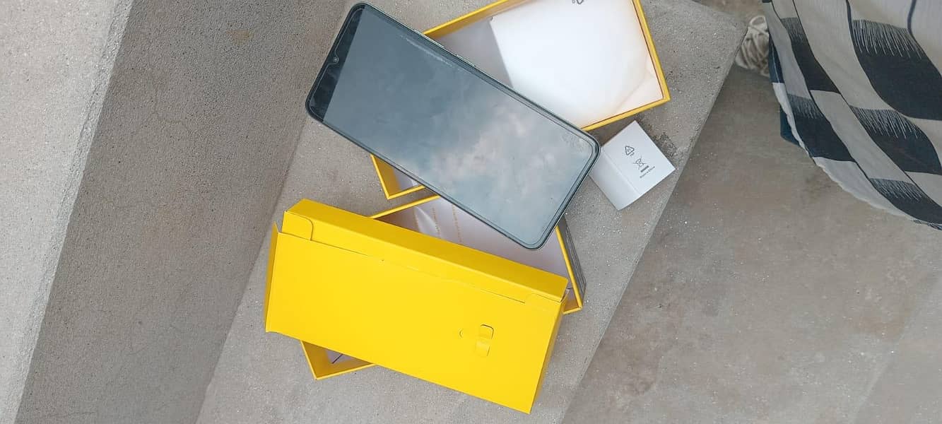 Xiaomi POCO C75 3