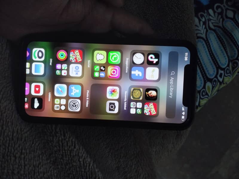 Apple iPhone X 2
