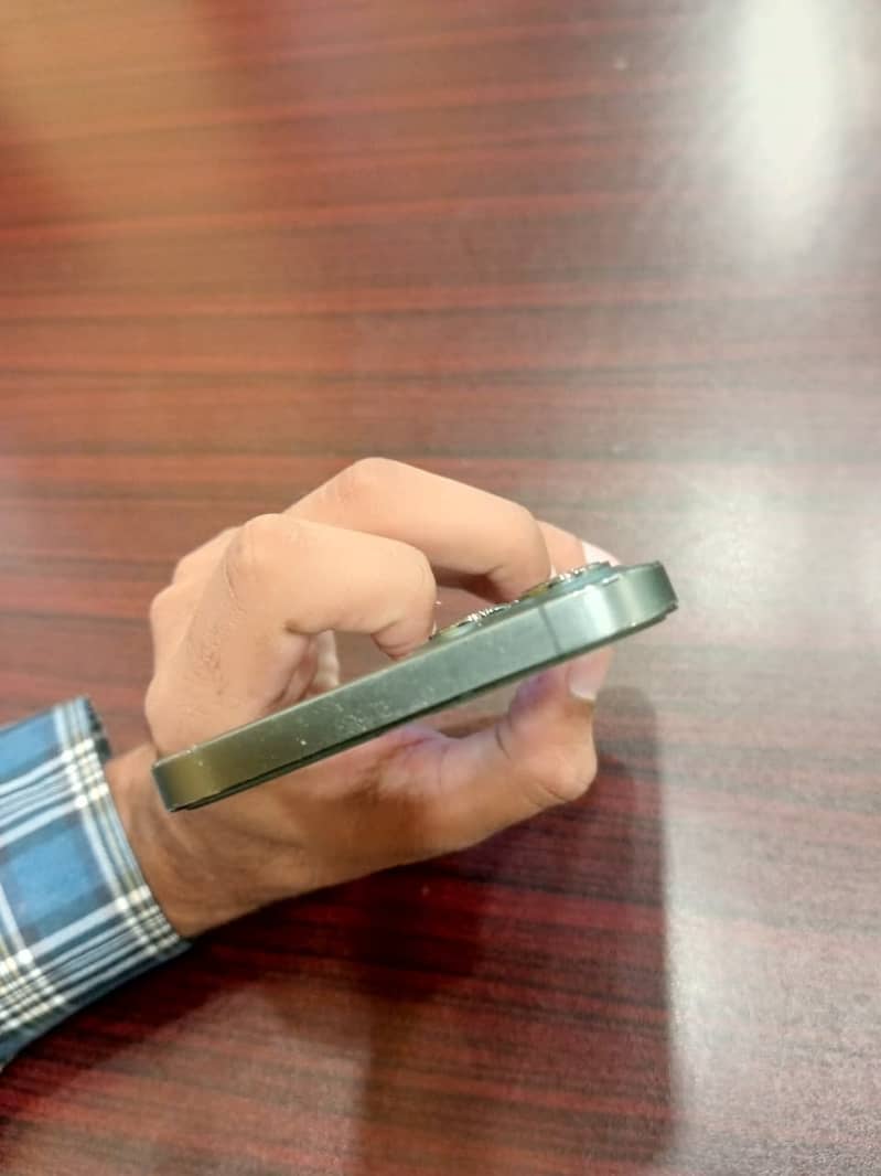 Apple iPhone 12 Pro Max 1
