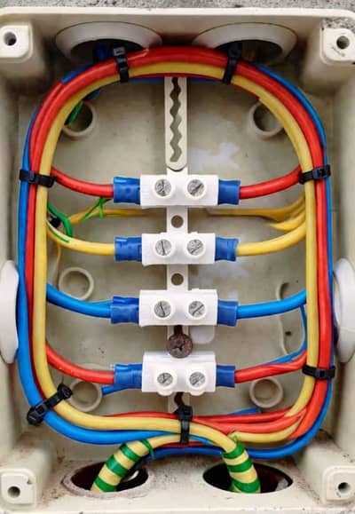 professional electrician in neval calony baldia tawn karachi