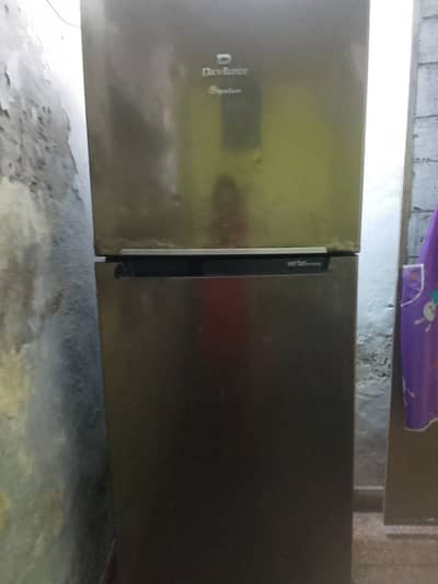 Dawalnce full size fridge for sale
