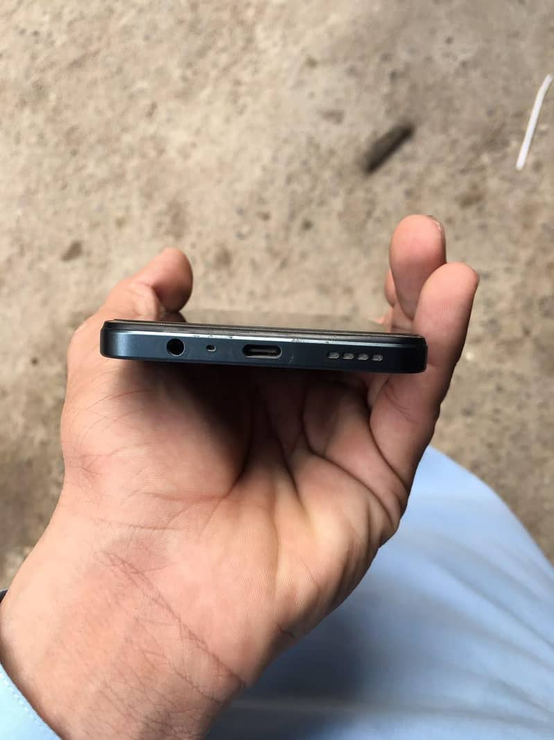Realme C71 1