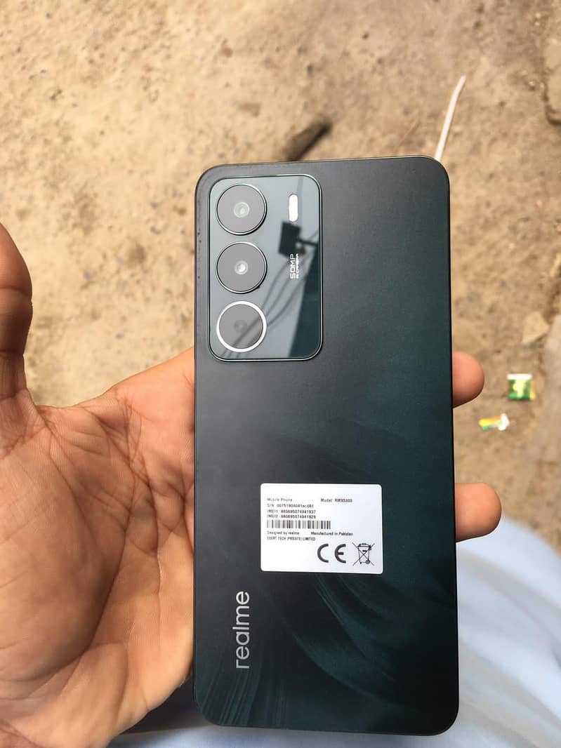 Realme C71 3