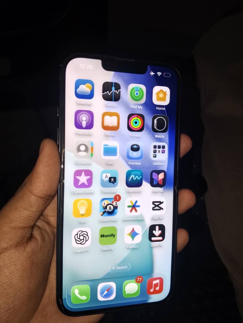 Apple iPhone 13 7