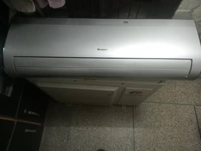 Green split AC condition 10/10