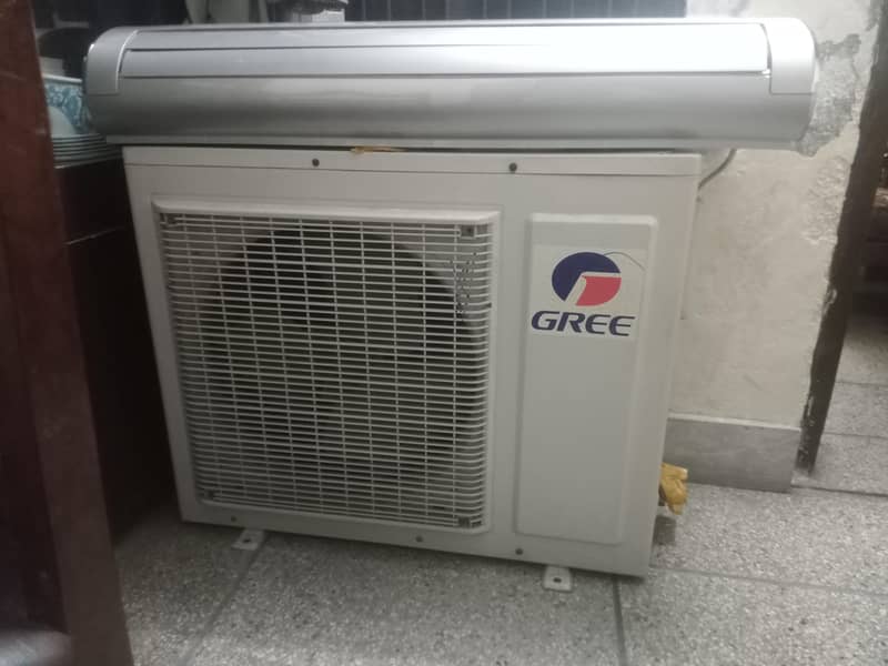 Green split AC condition 10/10 1