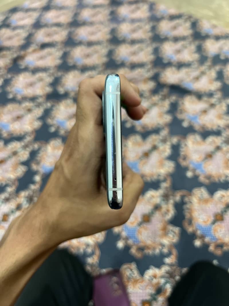 One Plus 9 Pro 4