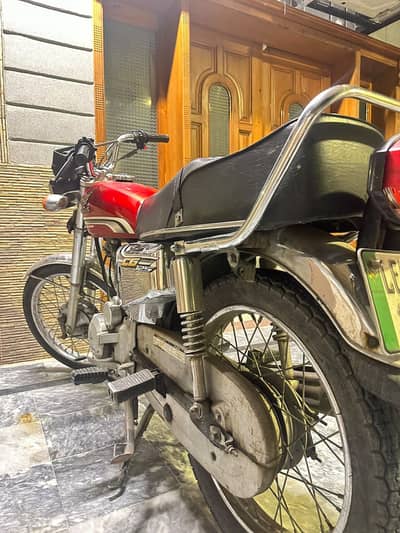 Honda 125 Special Edition (03116845314)