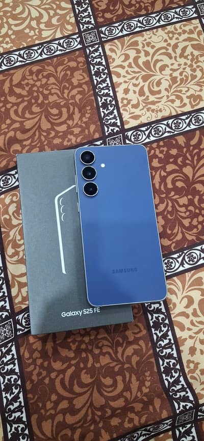 Samsung Galaxy S25 FE