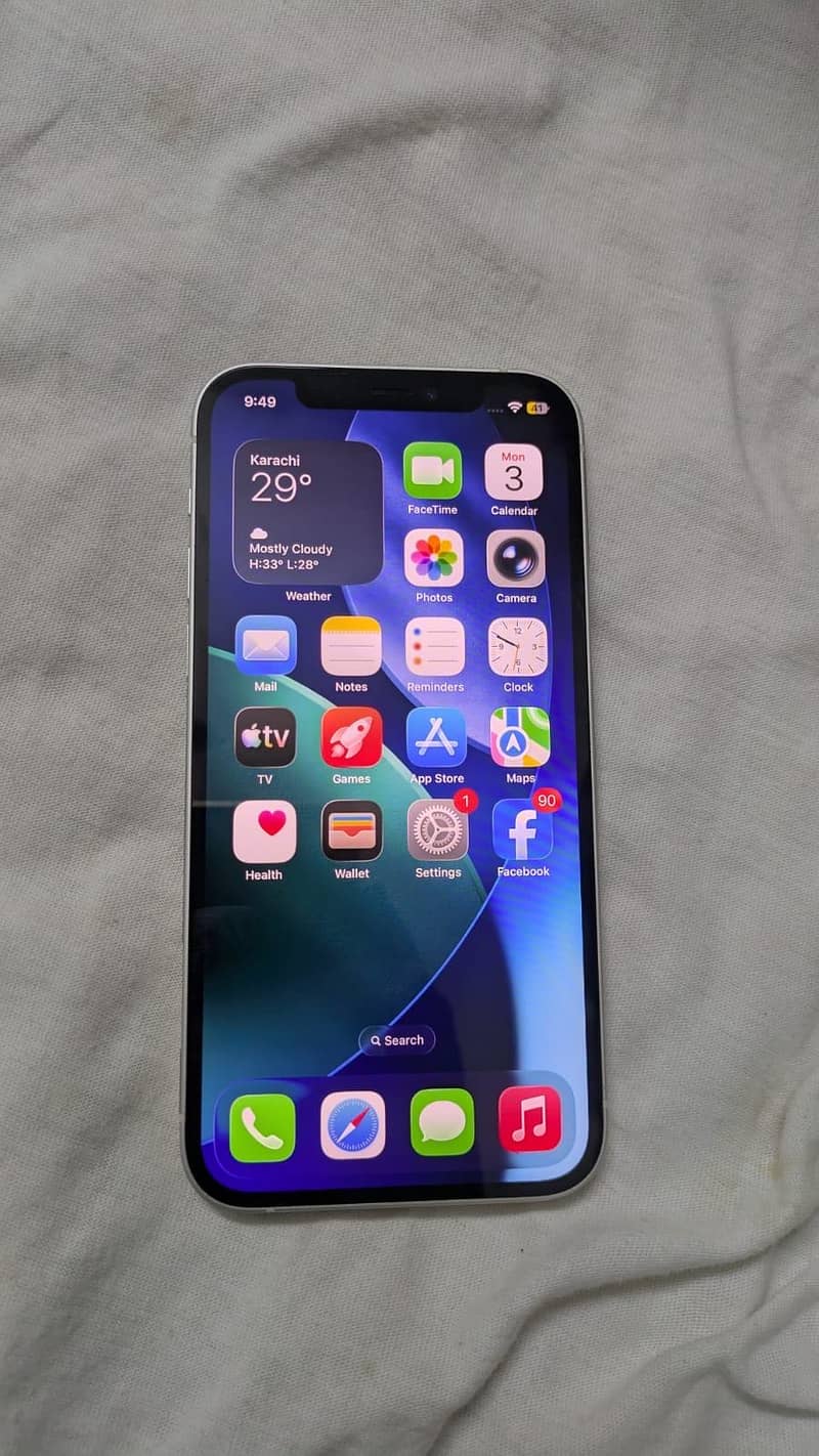 Apple iPhone 12 2