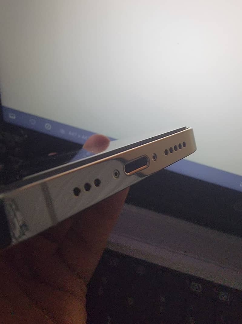 Apple iPhone 12 Pro 1